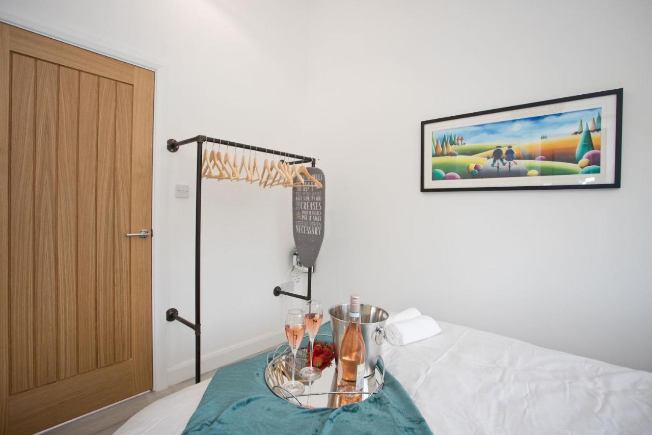 Saint Leonards The Bearded Goat Den - A Rural Retreat At This Modern Holiday Cottage מראה חיצוני תמונה