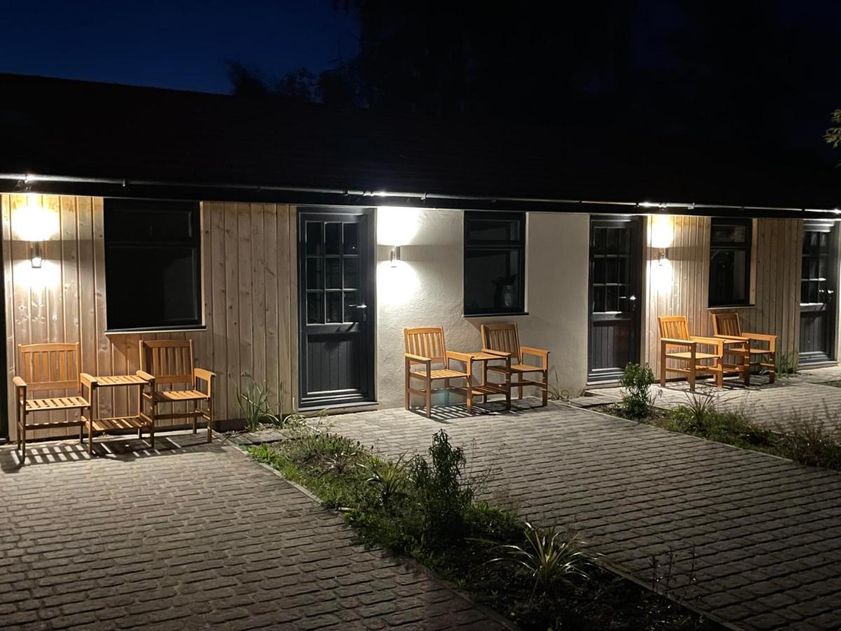 Saint Leonards The Bearded Goat Den - A Rural Retreat At This Modern Holiday Cottage מראה חיצוני תמונה